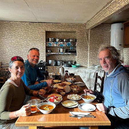 Guesthouse Lika Ushguli Εξωτερικό φωτογραφία